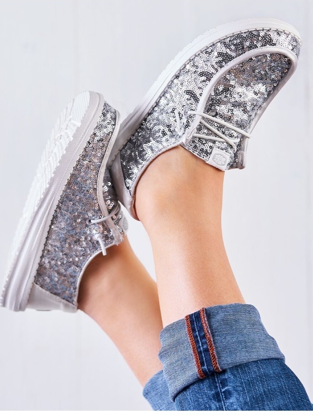 HEY DUDE Wendy Disco Sequin Silver New